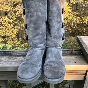 Ugg Boots Bailey Button Triplet Grey